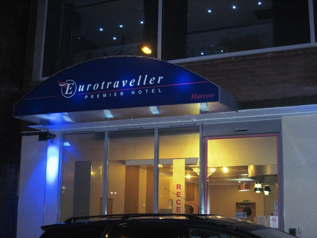 Eurotraveller Hotel - Premier - Harrow Extérieur photo