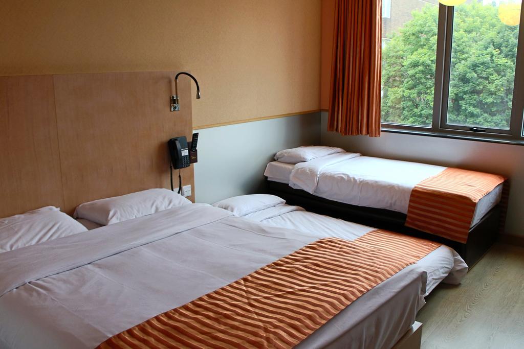Eurotraveller Hotel - Premier - Harrow Extérieur photo