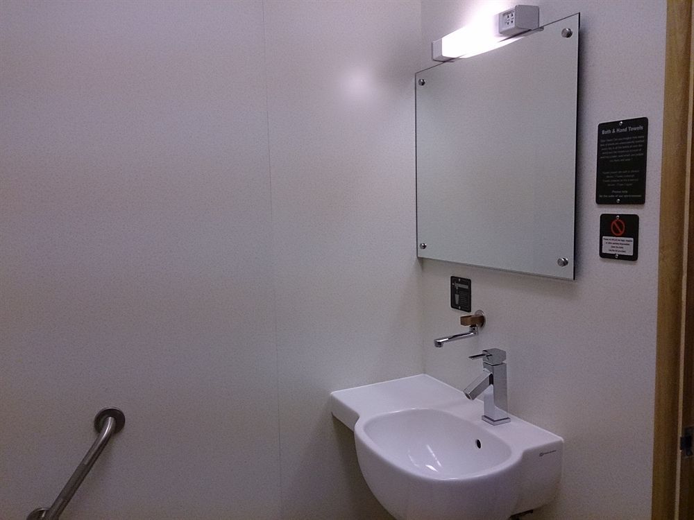 Eurotraveller Hotel - Premier - Harrow Extérieur photo