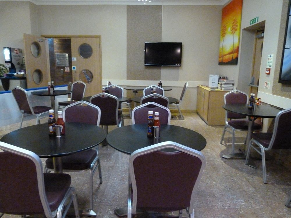 Eurotraveller Hotel - Premier - Harrow Extérieur photo