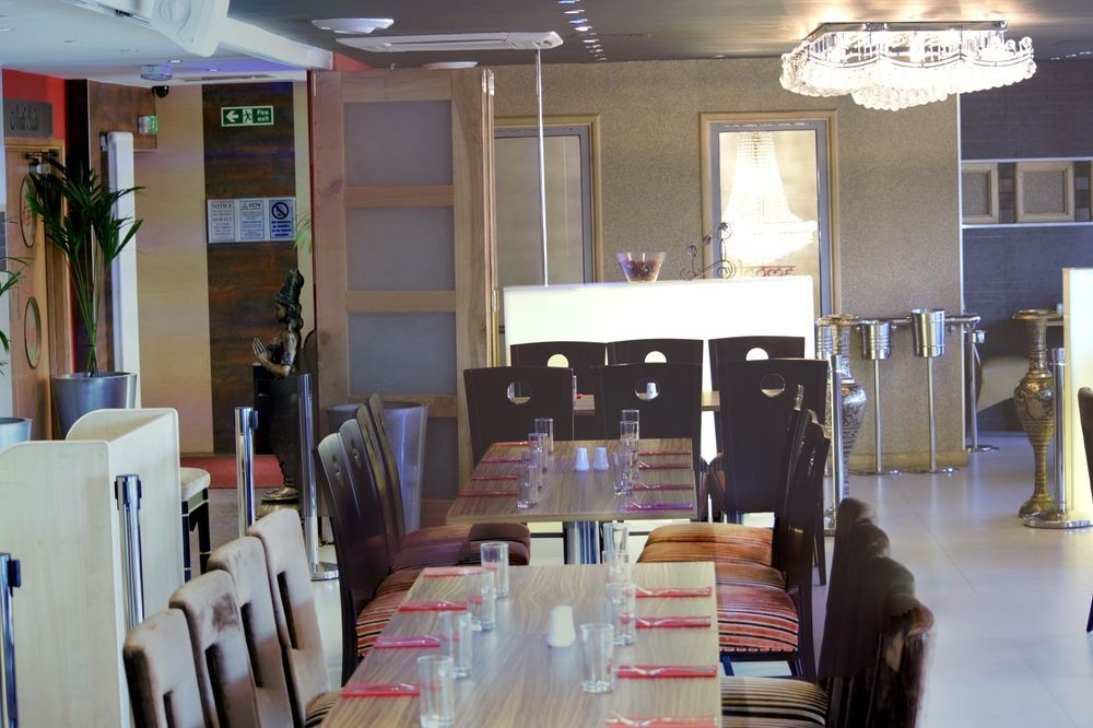 Eurotraveller Hotel - Premier - Harrow Extérieur photo